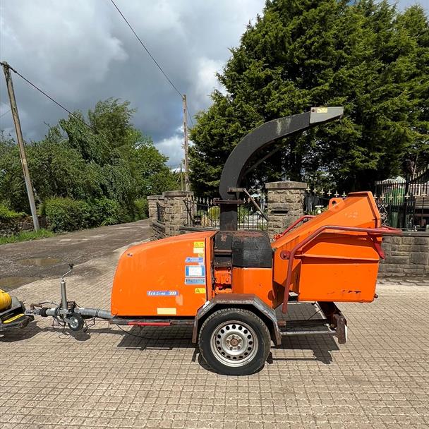 2004 Kwikchip Ecoline 222M Single Axle Wood Chipper