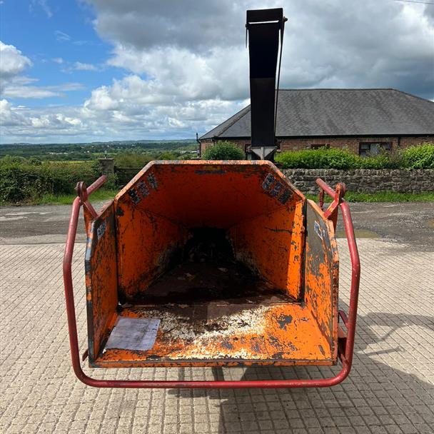 2004 Kwikchip Ecoline 222M Single Axle Wood Chipper