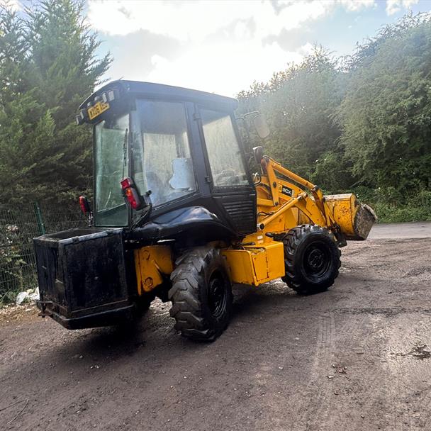 2006 JCB 2CX Airmaster Loading Shovel With Rear Air Compressor