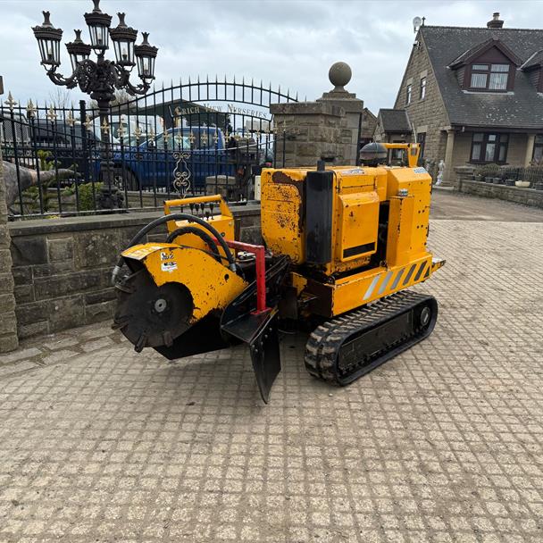 2007 Predator PR50 Diesel Tracked Stump Grinder