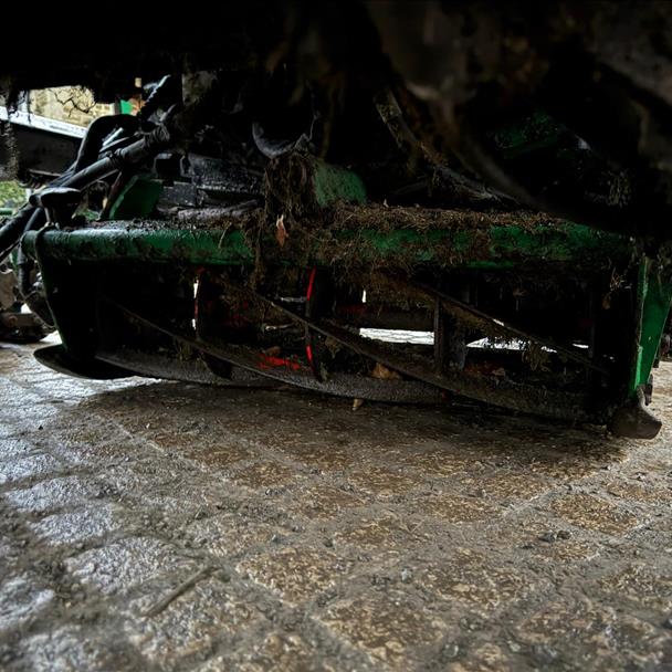 2007 Ransomes Commander 3520 4WD 5 Gang Cylinder Mower