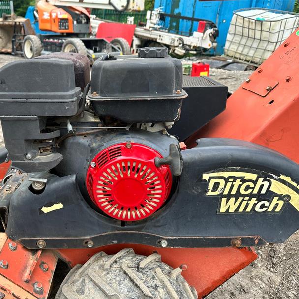 2007 Ditchwitch 1330 Wheeled Pedestrian Trencher