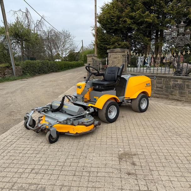 2008 Stiga Titan 26B 4WD Diesel Outfront Ride On Mower