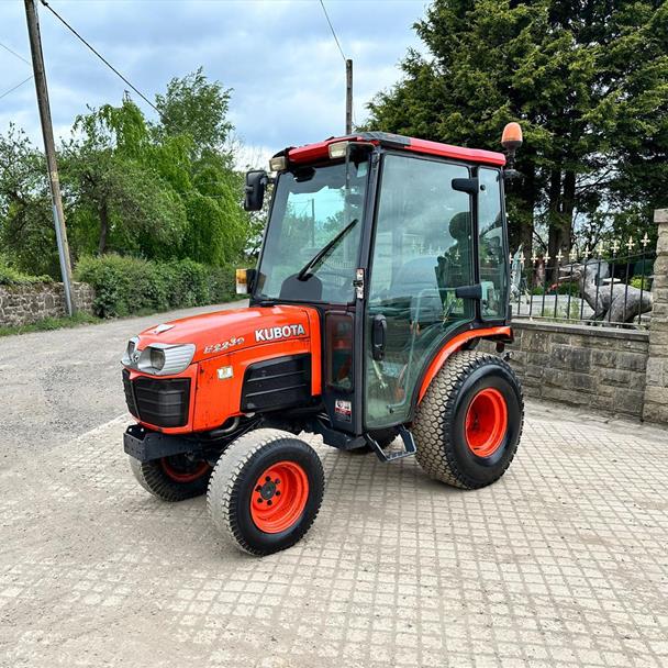 2009 Kubota B2230 22HP 4WD Compact Tractor