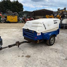 2010 Atlas Copco XAS67 130CFM Diesel Towbehind Compressor