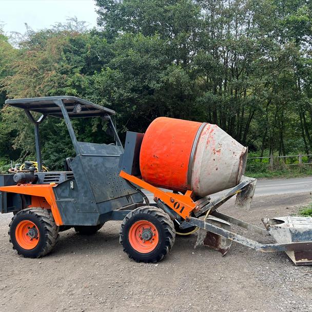 2010 MZ IMER 1000-HT 4WD Self Loading Concrete Mixer/Dumper