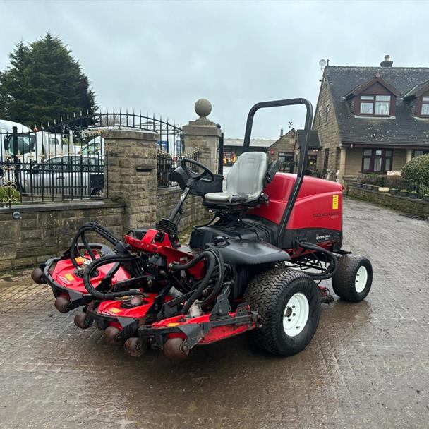 2010 Toro Groundmaster 4300-D Crosstrax AWD 5 Gang Rotary Ride On Mower