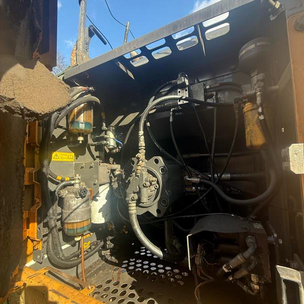 2011 Case CX210B 21 Ton Excavator Tracked Machine