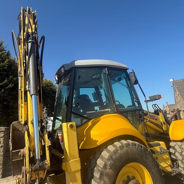 2011 New Holland B115B Command Control Powershift Wheeled Front Loader Backhoe