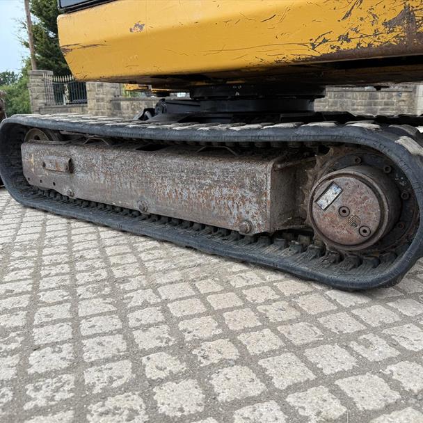2011 Caterpillar 302.5c Mini Excavator