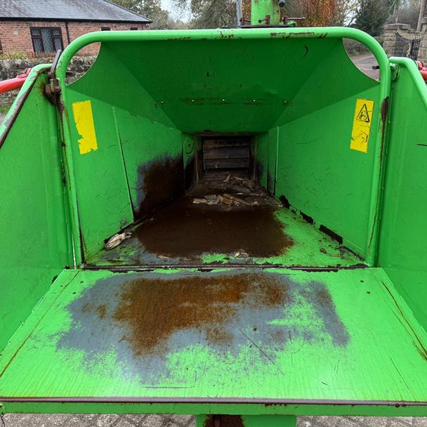 2011 Grreenmech Safe Track STC19-28MT50 MK2 11" Slope/Bank Tracked Wood Chipper