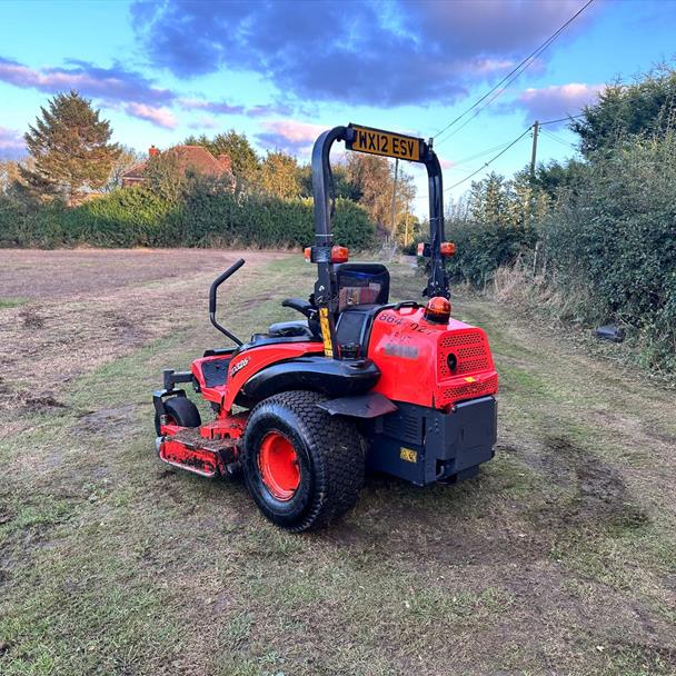 2012 Kubota ZD326 Diesel Zero Turn Mower