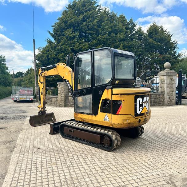 2012 Caterpillar 302.5C Mini Excavator