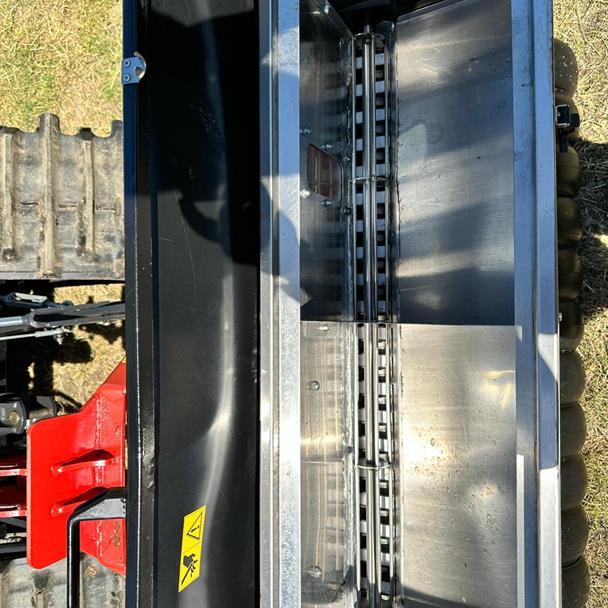 2012 Rota Sairon RGD140 Overseeder/Slit Seeder