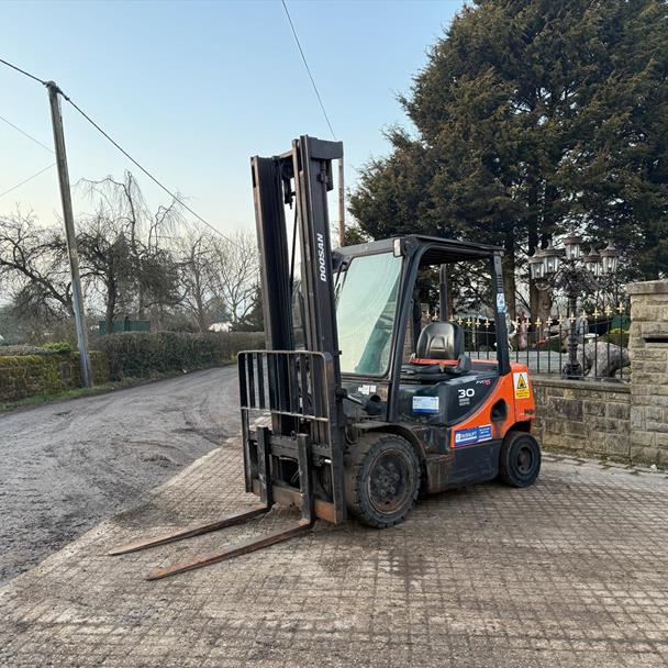 2014 Doosan D30S-5 3 Ton Diesel Forklift