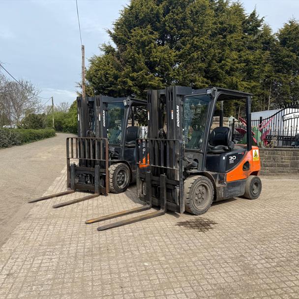 2014 Doosan D30C-5 3 Ton Diesel Forklift