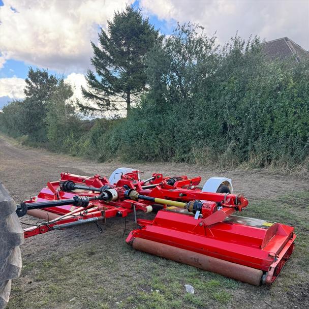2014 Trimax Pegasus s3 493 Gang Rotary Topper Mower