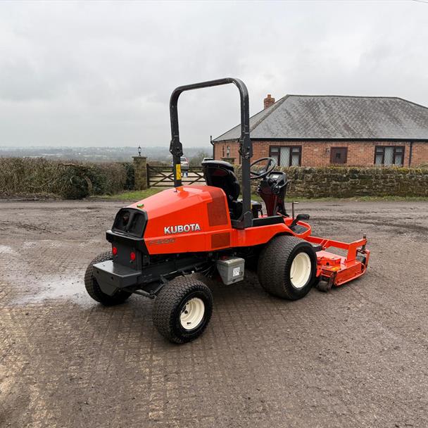 2014 Kubota F3090 4WD Outfront Mower With Kubota 60" Rotary Deck