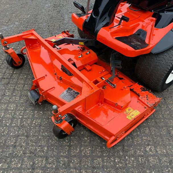 2014 Kubota F3090 4WD Outfront Mower With Kubota 60" Rotary Deck