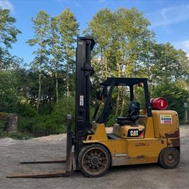2014 Cat GC70K 7 Ton Forklift