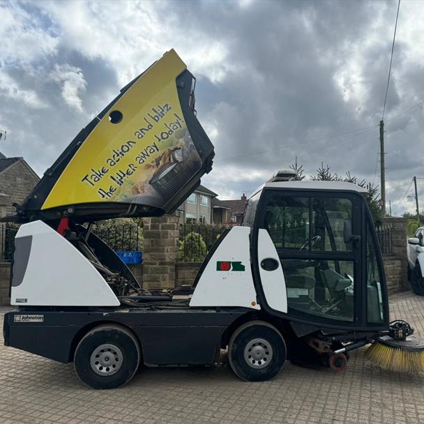 64/2014 Johnston Road Sweeper Euro 6