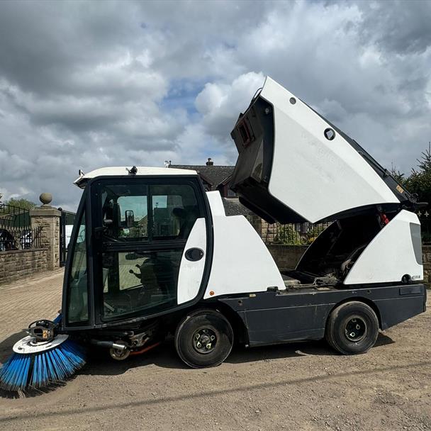 64/2014 Johnston Road Sweeper Euro 6