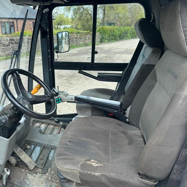 64/2014 Johnston Road Sweeper Euro 6