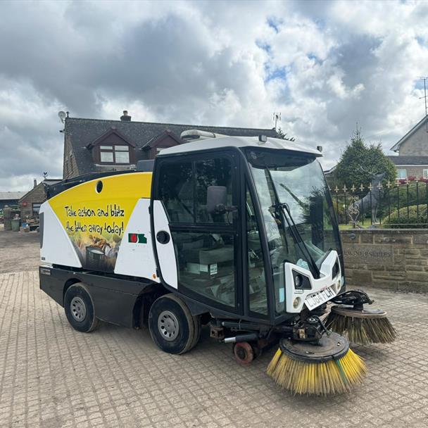 64/2014 Johnston Road Sweeper Euro 6
