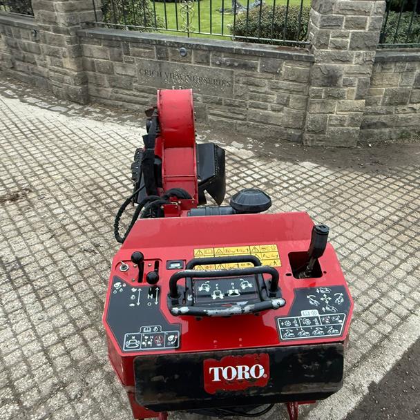 2015 Toro STX-26 Tracked Stump Grinder