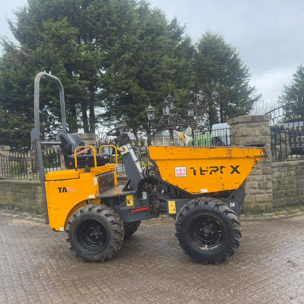 2015 Terex TA1EH 1 Ton High Tip Dumper
