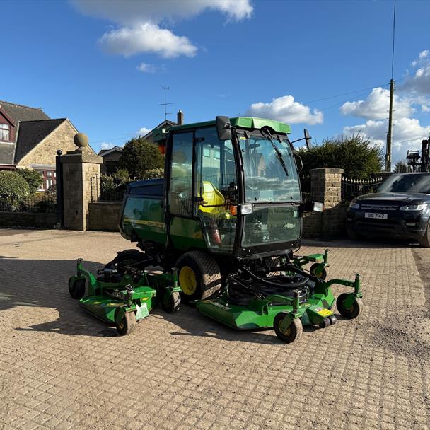 2016 John Deere WAM1600T 4WD 3 Gang Rotary Batwing Mower