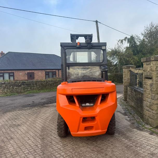 2017 Doosan D55C-5 5.5 Ton Diesel Forklift