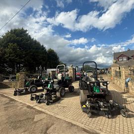 2017 Ransomes HR300 4WD Outfront Ride On Lawn Mower