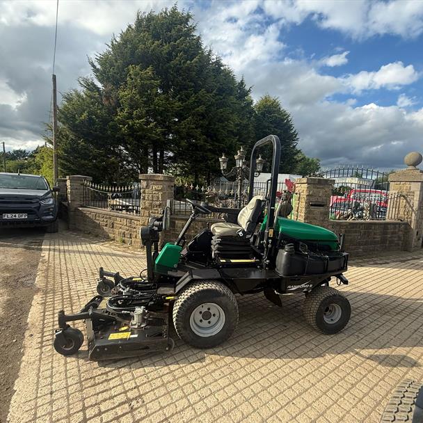 2017 Ransomes HR300 4WD Outfront Ride On Lawn Mower
