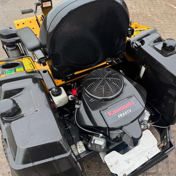2017 Cub Cadet XZ3 Zero Turn Mower