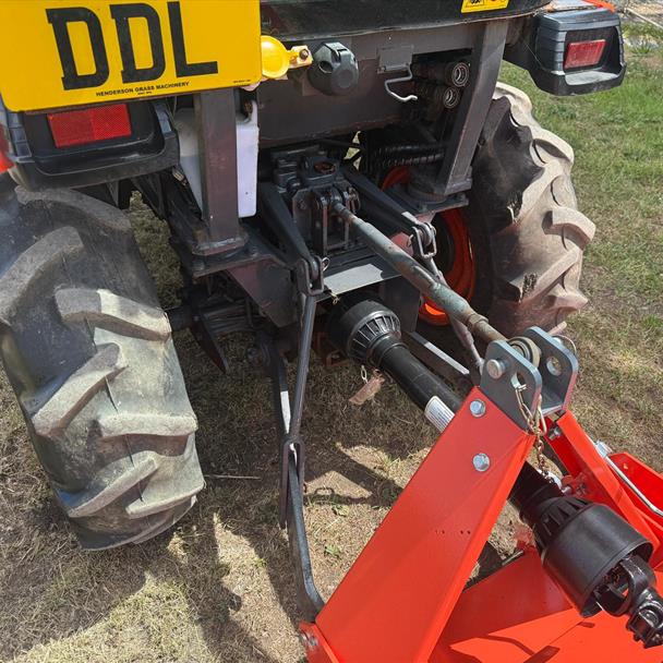 2017/67 Kubota B2350 23HP 4WD Compact Tractor Bundle! With New/Unused Mateng EF125 1.25 Metre Flail Mower