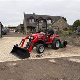 2017/67 Massey Ferguson 1520 20HP 4WD Compact Tractor With Mailleux MX Front Loader, Bucket And Wessex 1.25 Metre Flail Mower
