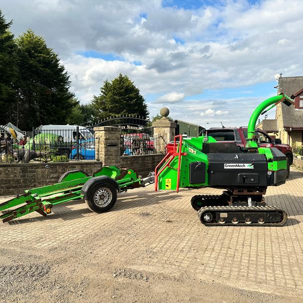 2017 Greenmech Quadtrak 160D 6" Diesel Turntable Tracked Wood Chipper With Greenmech Single Axle Trailer