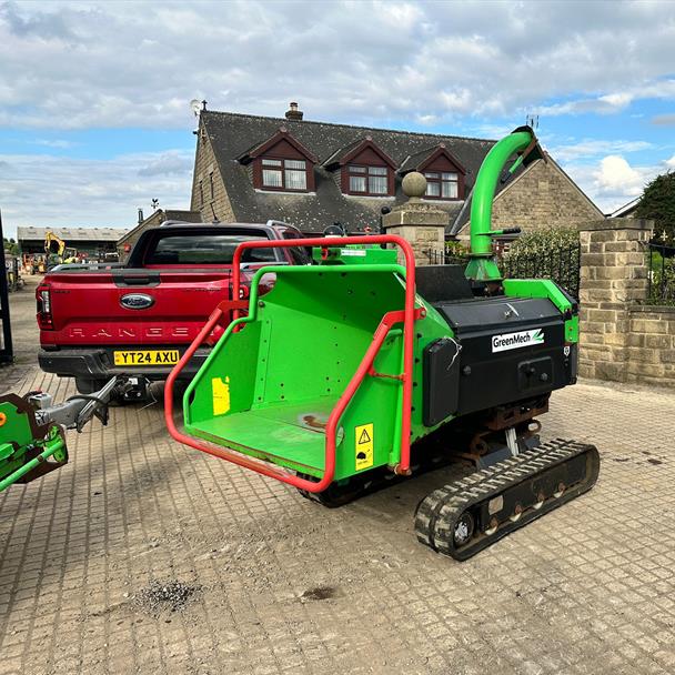 2017 Greenmech Quadtrak 160D 6" Diesel Turntable Tracked Wood Chipper With Greenmech Single Axle Trailer