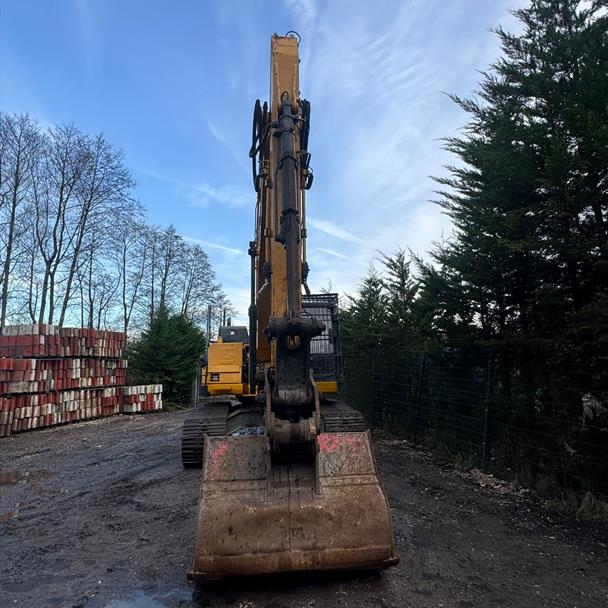 2017 Liugong CLG924E Excavator