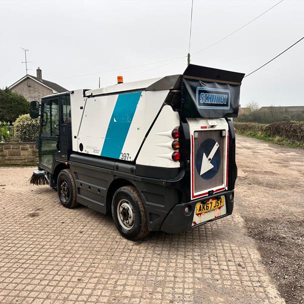 2017 Schmidt Swingo 200+ Road Sweeper