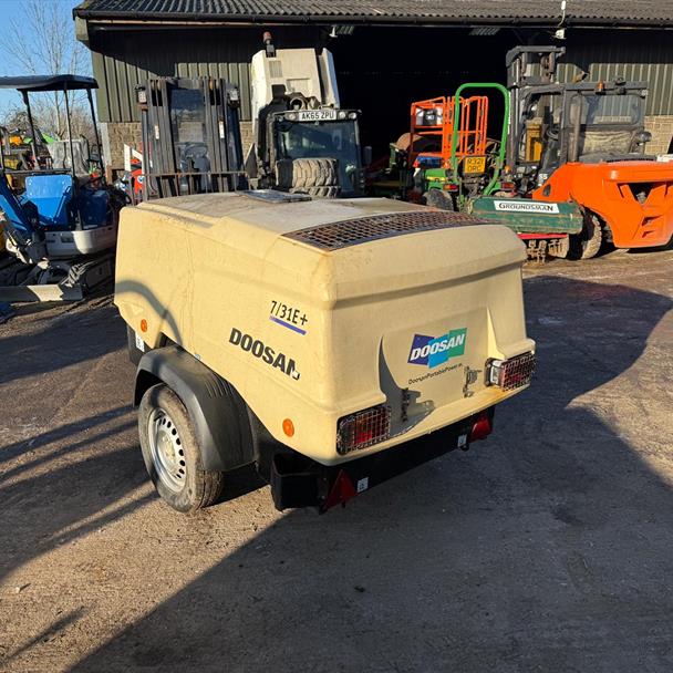 2018 Doosan 7/31E+ Single Axle Towbehind Diesel Compressor