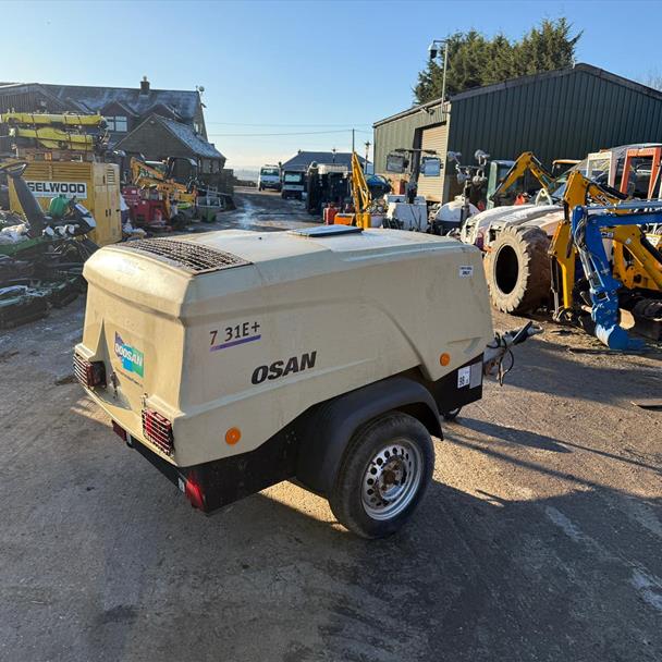 2018 Doosan 7/31E+ Single Axle Towbehind Diesel Compressor