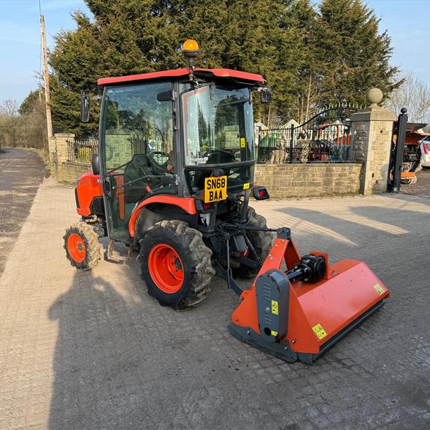 2018/68 Kubota B2231 23HP 4WD Compact Tractor Bundle! With New/Unused MATENG EF125 1.25 Metre Flail Mower