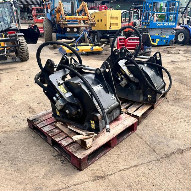 2018 JCB 3CX/4CX Backhoe Loader Tarmac Patch Planer