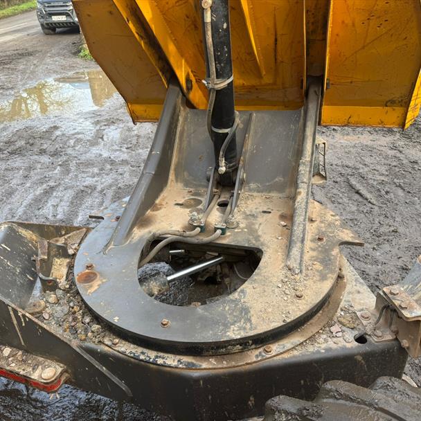 2018 Mecalac TA3S 3 Ton Swivel Skip Dumper