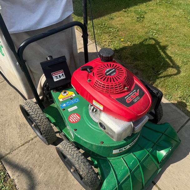 2019 Billy Goat KV650H KV-Vaccum Lawn Garden Collector