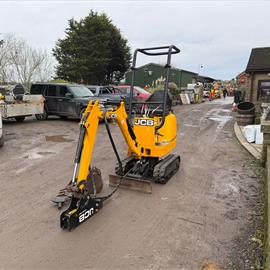 2020 JCB 8008CTS Mini Excavator Bundle With JCB HM012T Rock Breaker