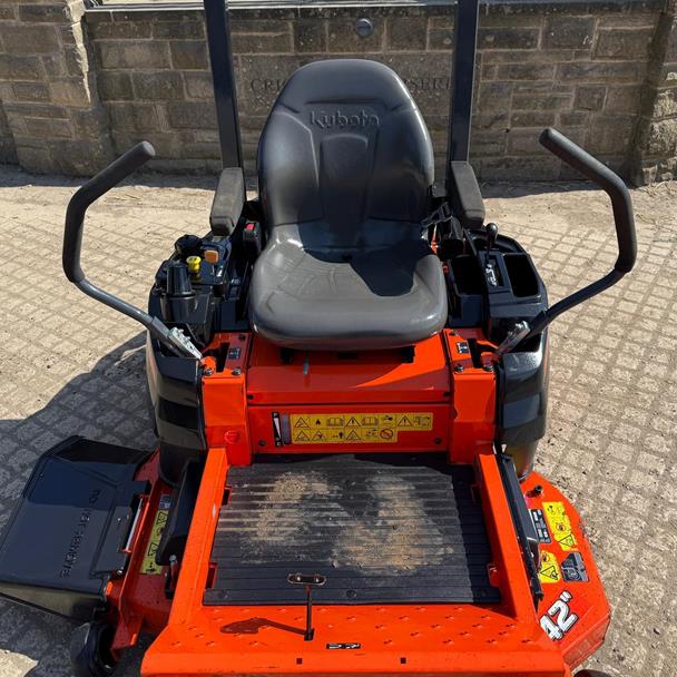 2020 Kubota Z122R Zero Turn Ride On Mower