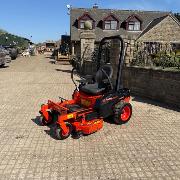 2020 Kubota Z122R Zero Turn Ride On Mower